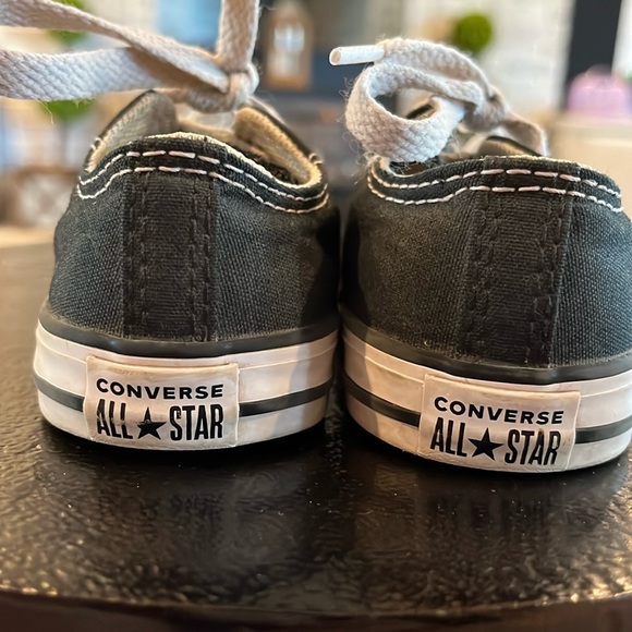 Baby Chuck Taylor Converse, Size 7 - Picture 2 of 9